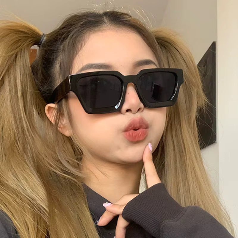 Vintage Square Sunglasses - Retro Style UV400 Unisex