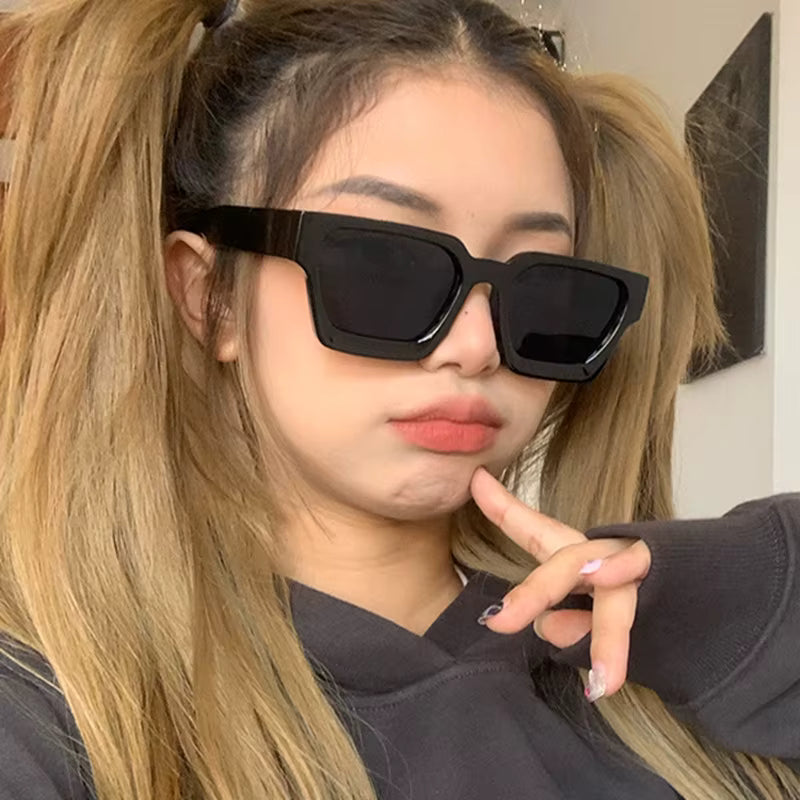 Vintage Square Sunglasses - Retro Style UV400 Unisex