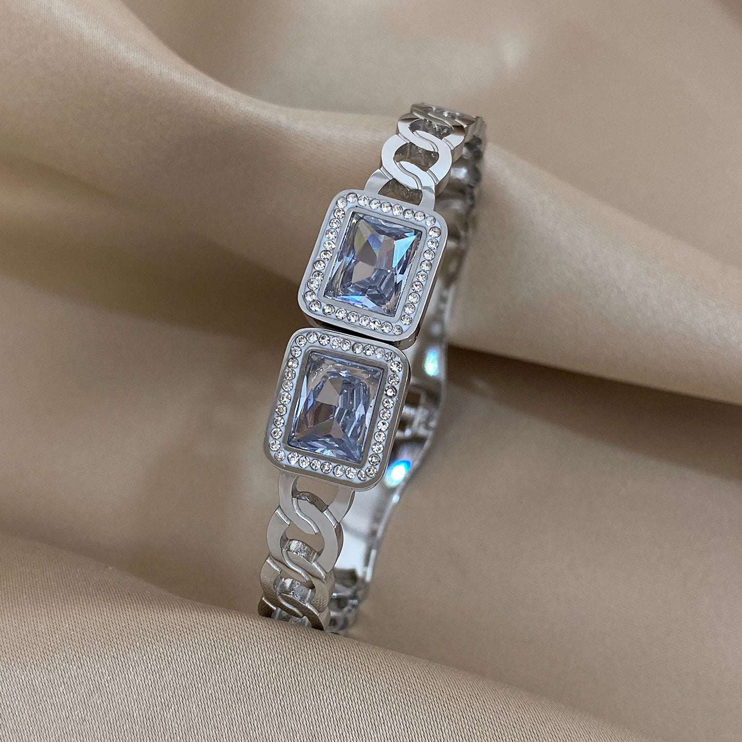 ✨ Bracelet Cuff Luxe Or & Argent - Élégance Intemporelle pour Elle & Lui ✨ - ModeTrendd