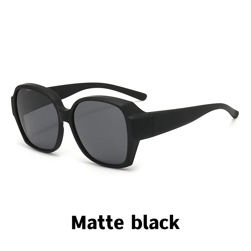 Lunettes de Soleil Sport Vintage – Anti-UV 400 & Surmontables sur Lunettes Correctrices 👓 (Femme/Homme) - ModeTrendd